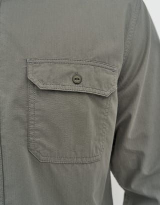 Wisconsin Long Sleeve Shirt in Khaki Detail2