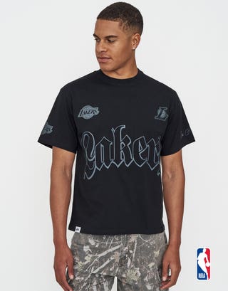 NBA LA Lakers Defence Relaxed Fit T Shirt in Black Back