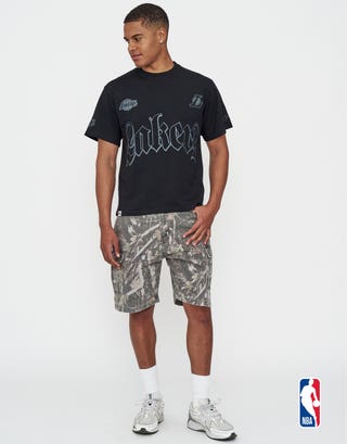 NBA LA Lakers Defence Relaxed Fit T Shirt in Black Full