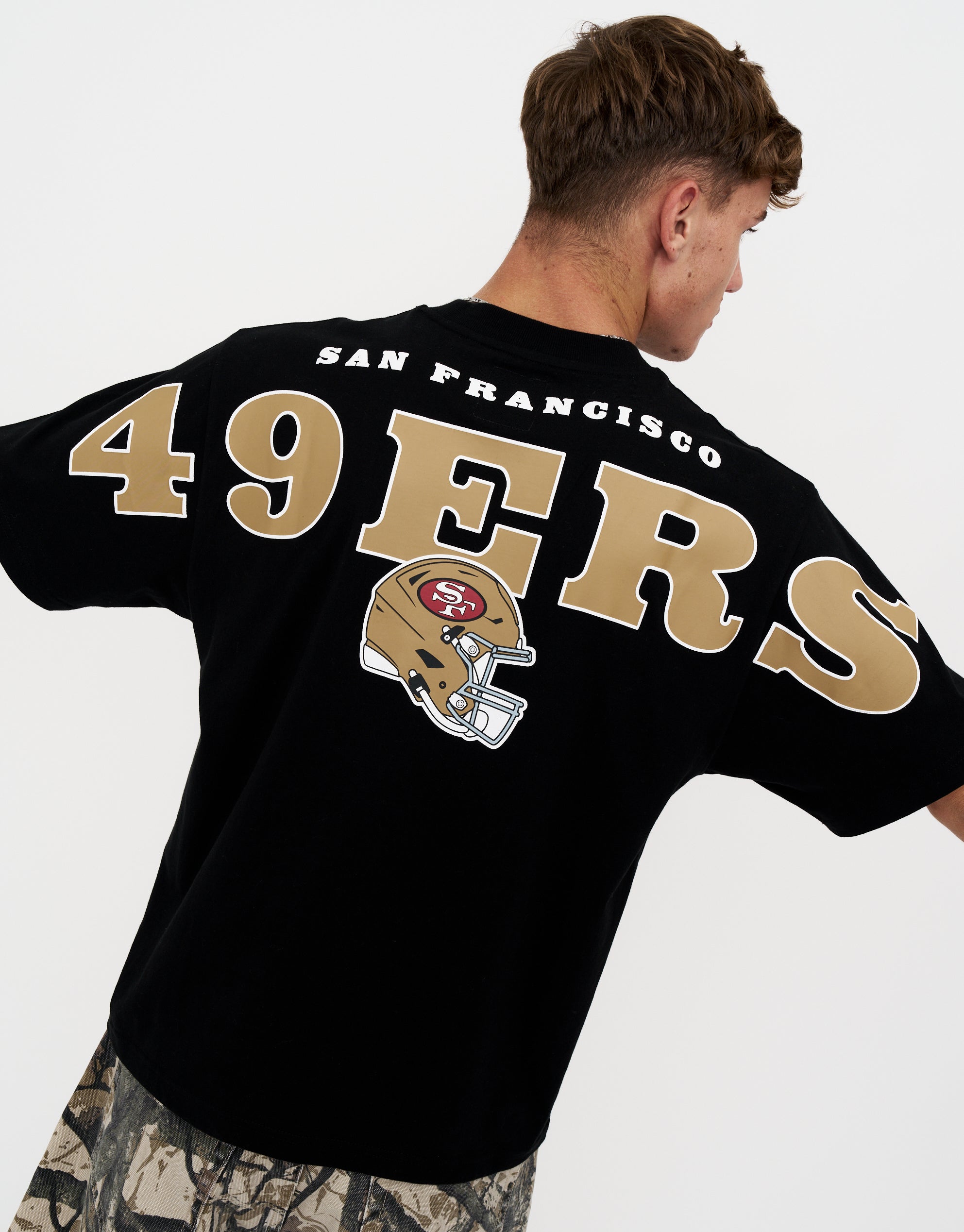 NFL 49ers Box Fit T Shirt in Black | Hallensteins NZ