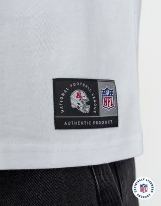 NFL Dolphins Monchrome Box Fit T Shirt in Optical White Detail2