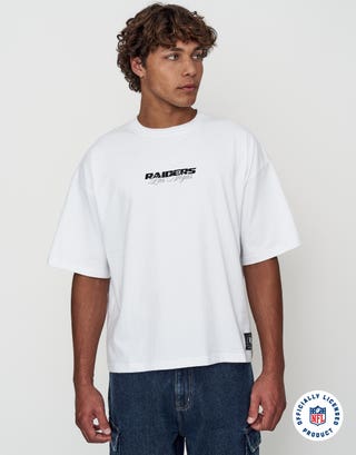 NFL Raiders Script Box Fit T Shirt in Blanc Back
