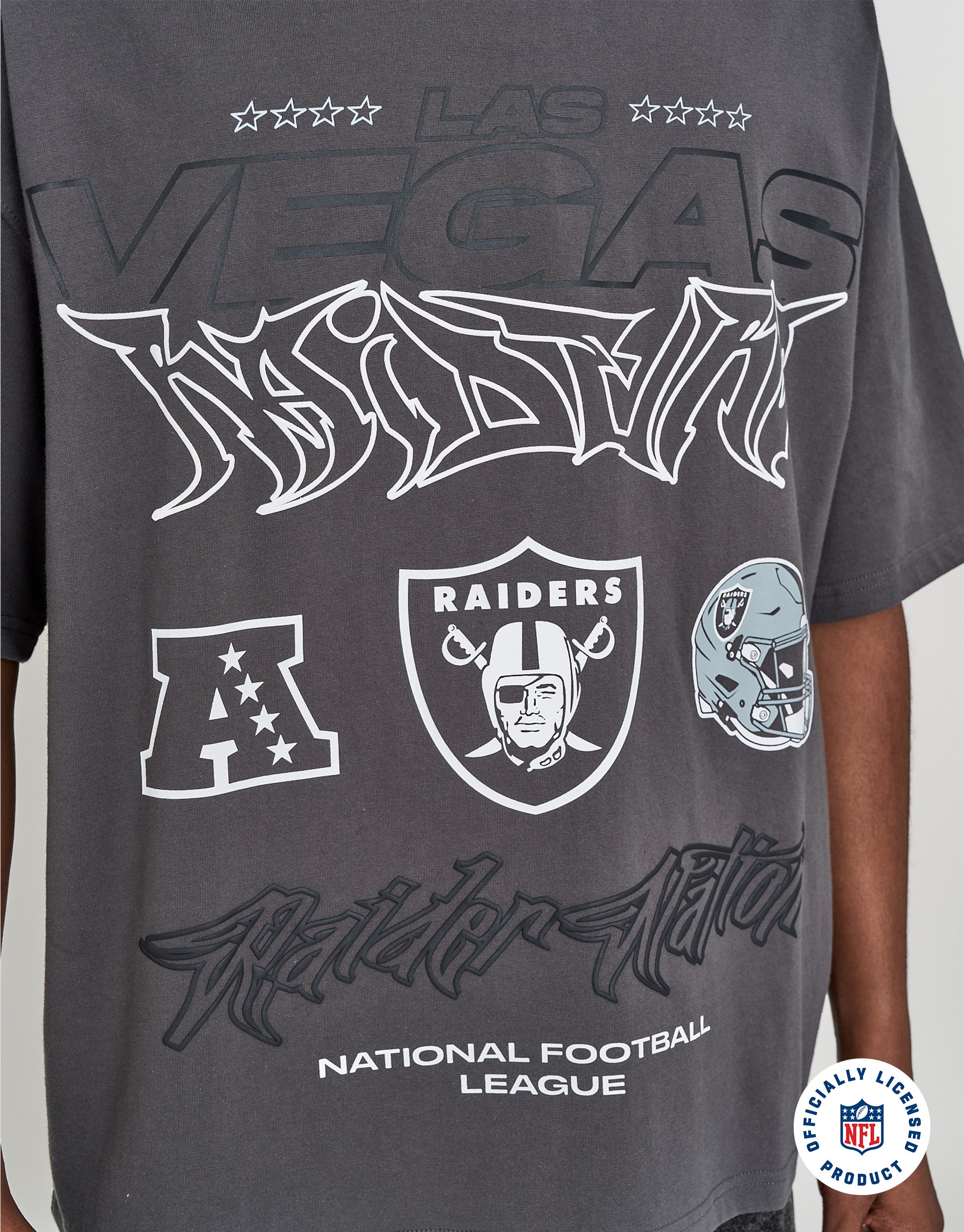 NFL Raiders Urban Box Fit T Shirt in Pewter Grey | Hallensteins NZ