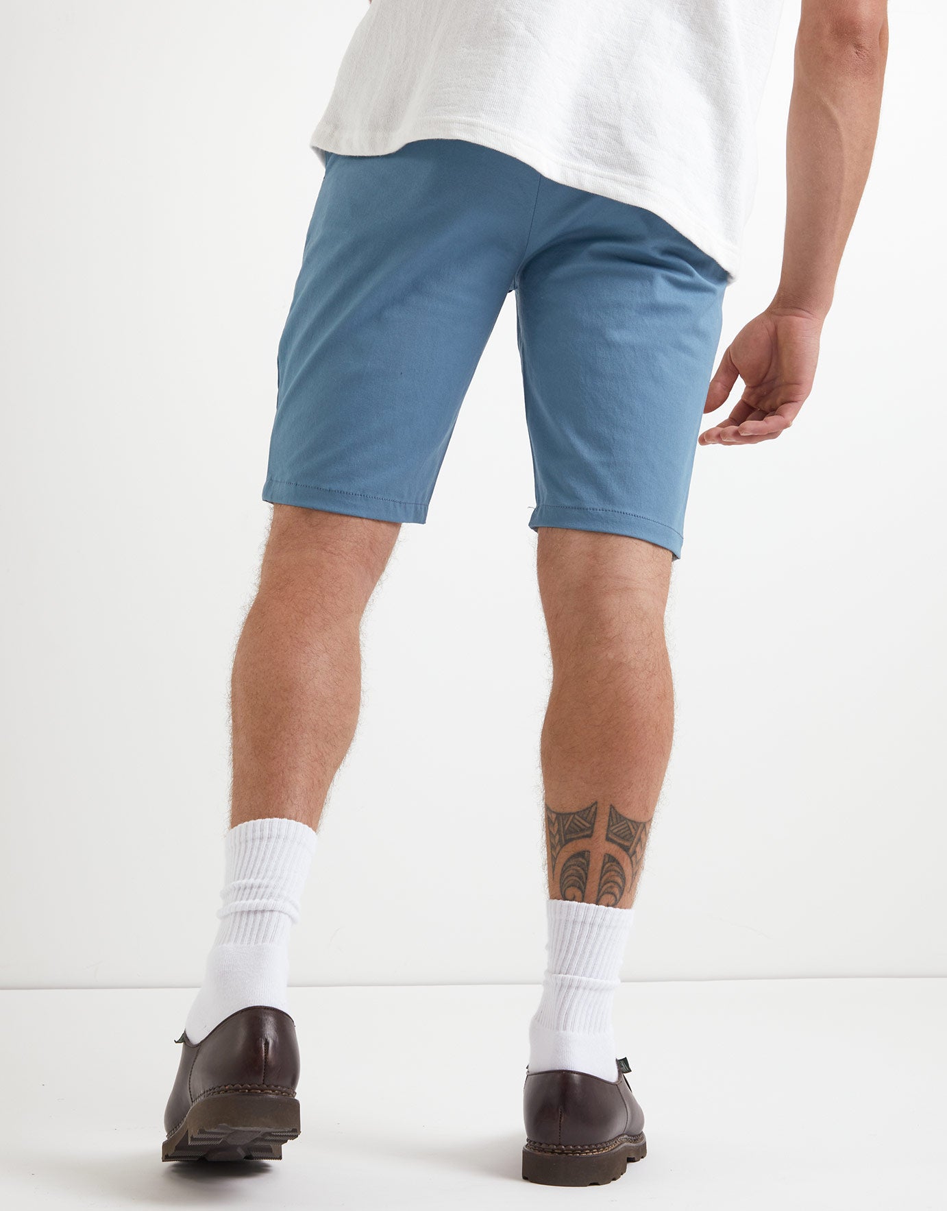 Skinny Fit Chino Shorts in Blue 