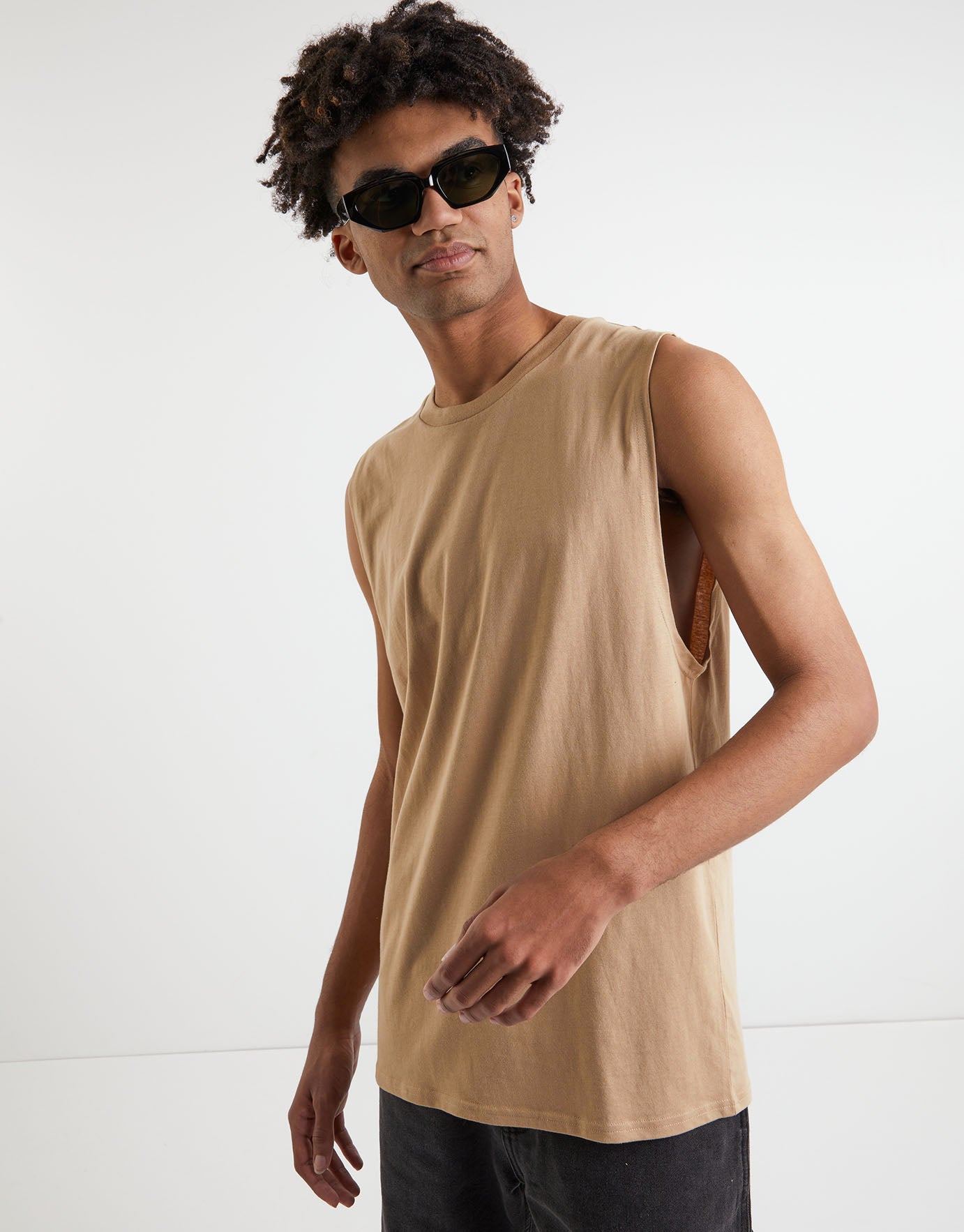 Muscle Organic Tank in Tan 