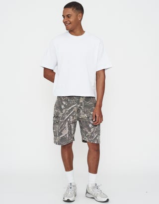 Vintage Foliage Camo Baggy Cargo Shorts in Camo Full