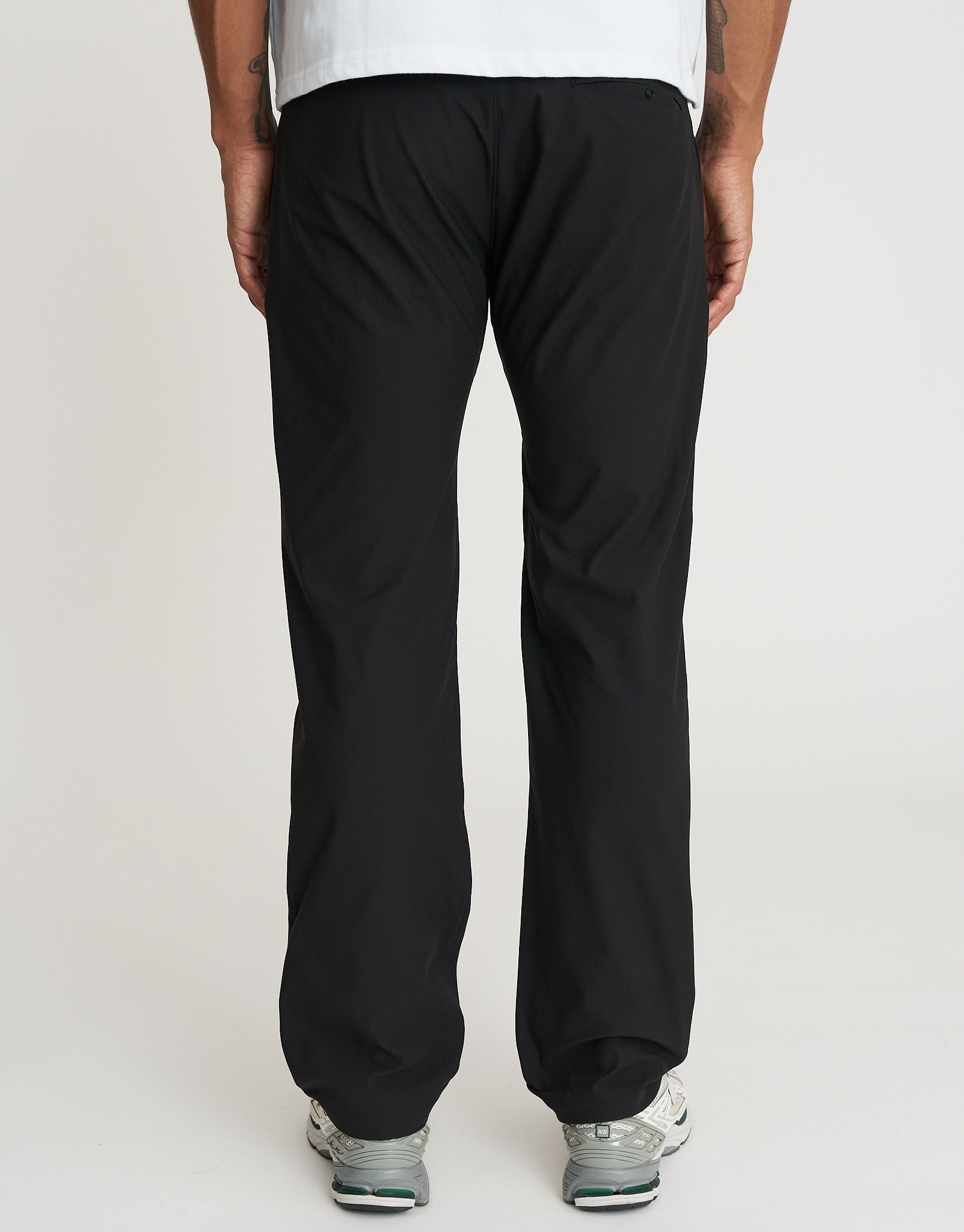 Smart Flex 2.0 Chino Pants in Black | Hallensteins NZ