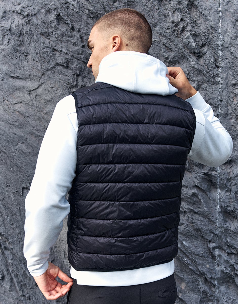 Smart Flex 2.0 Packable Vest in Black | Hallensteins NZ