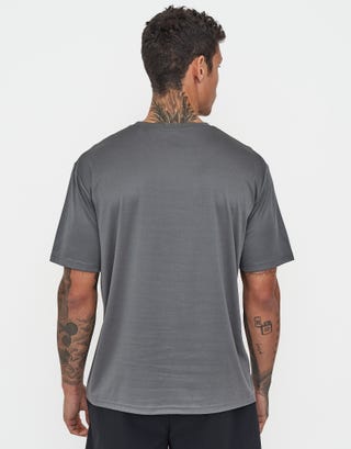 Training Club Logo T Shirt in Titanium Back