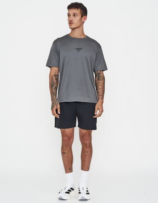 Training Club Logo T Shirt in Titanium Full