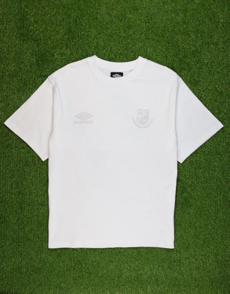 Umbro Relaxed Fit T Shirt in White Hallensteins AU